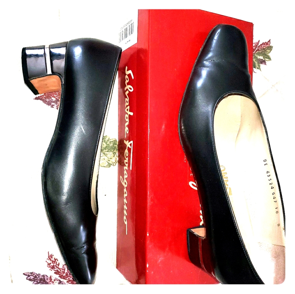 Salvatore Ferragamo / size 10 B